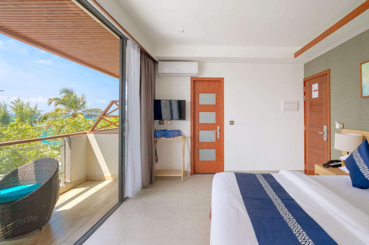 Ayala Oceanview Maldives Hotell Gulhi Eksteriør bilde