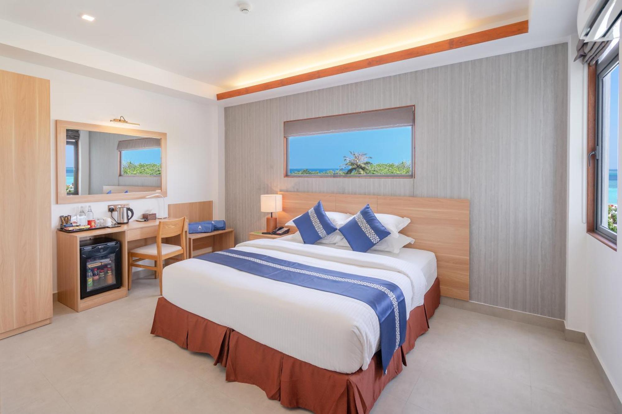 Ayala Oceanview Maldives Hotell Gulhi Eksteriør bilde