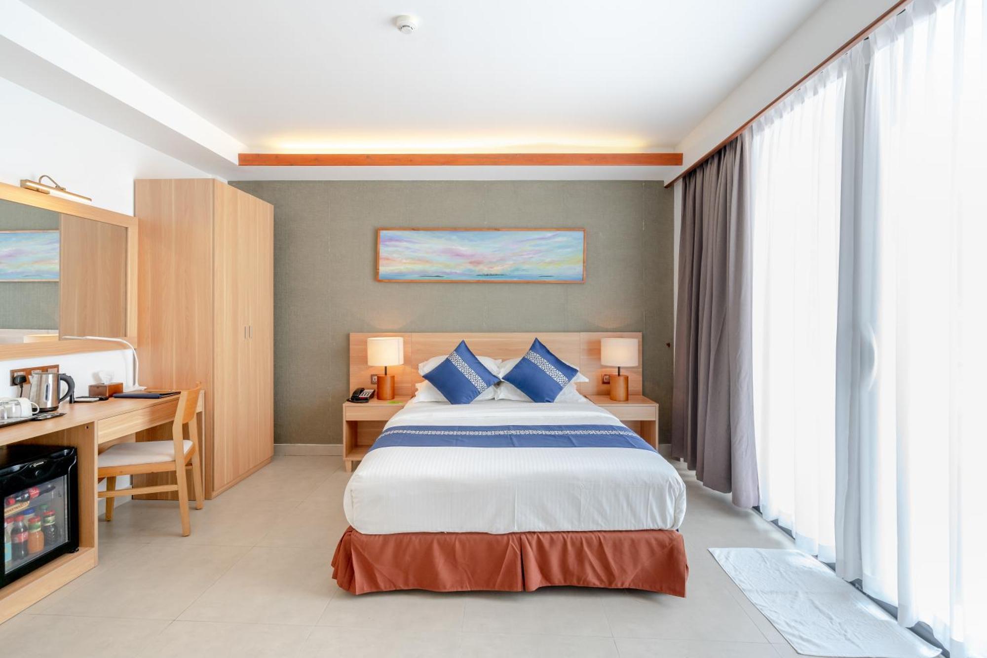 Ayala Oceanview Maldives Hotell Gulhi Eksteriør bilde