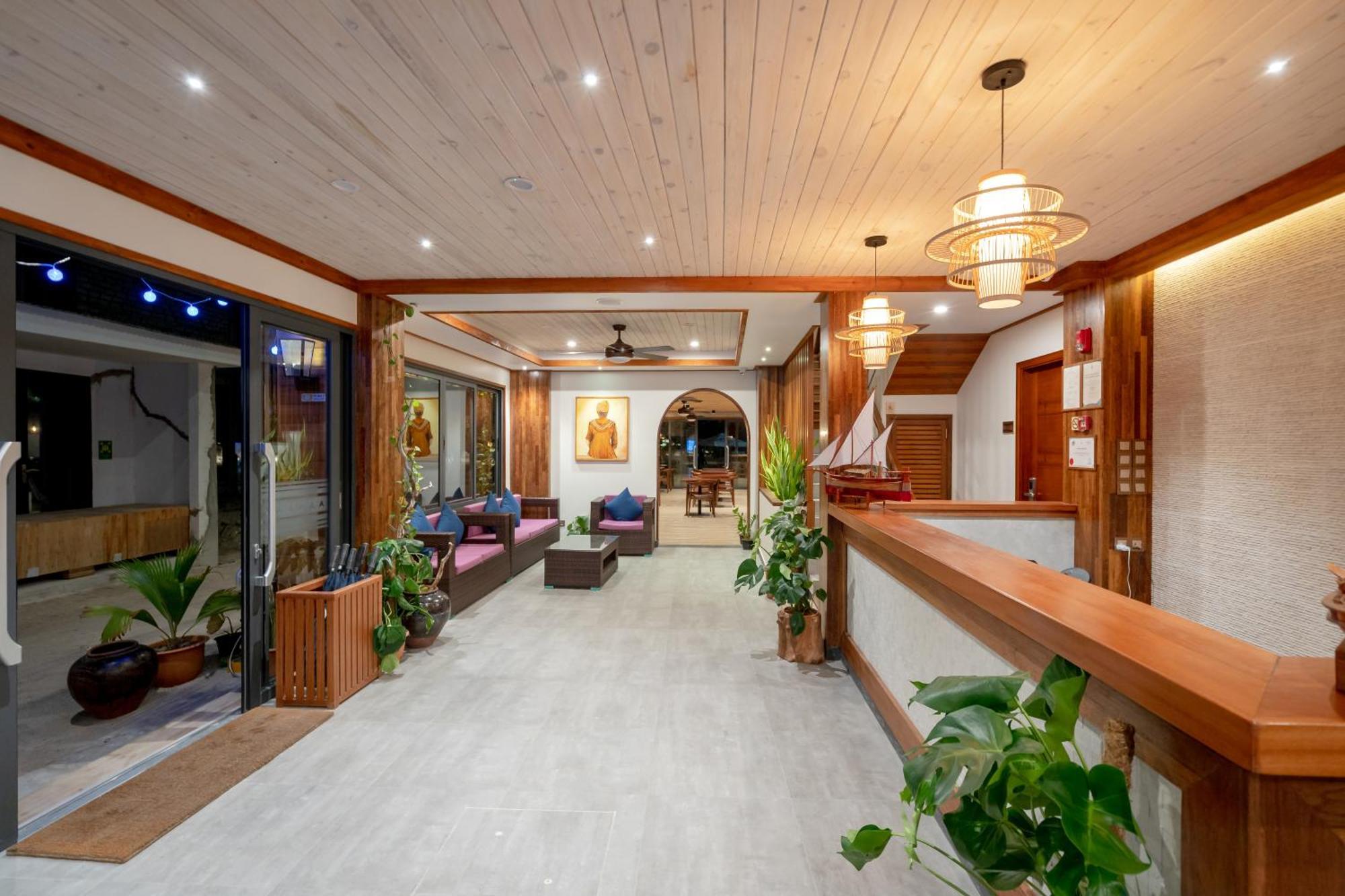 Ayala Oceanview Maldives Hotell Gulhi Eksteriør bilde